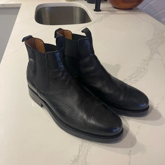 MEN’S. Worn 3 times. Belstaff. Size 12. Black Chelsea boots. Belstaff Duration Short Leather Waterproof Motorcycle Boots  main image 3
